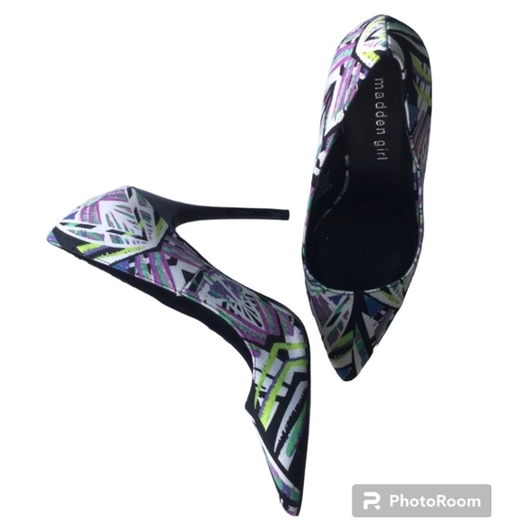 Madden Girl Shoes - Madden Girl Abstract Pumps Purple, Green, Blue & Black size 7